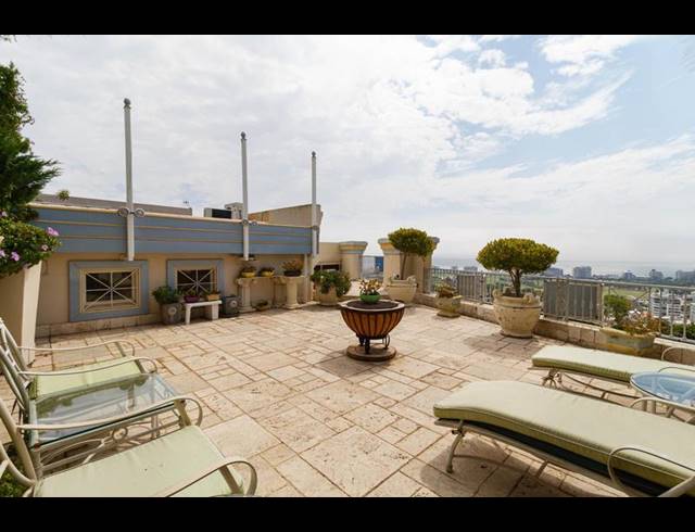 3 BEDROOM HOUSE FOR SALE IN GREEN POINT